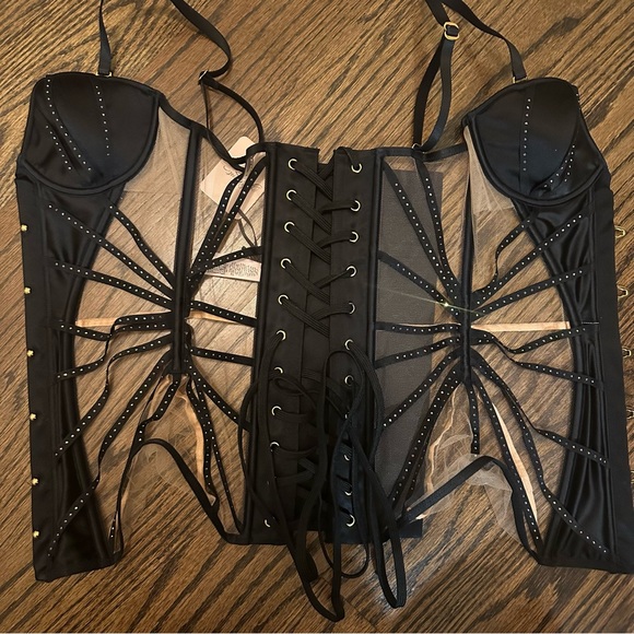 Agent Provocateur Rubi corset size 2 small Swarovski crystals black nude - Picture 13 of 17